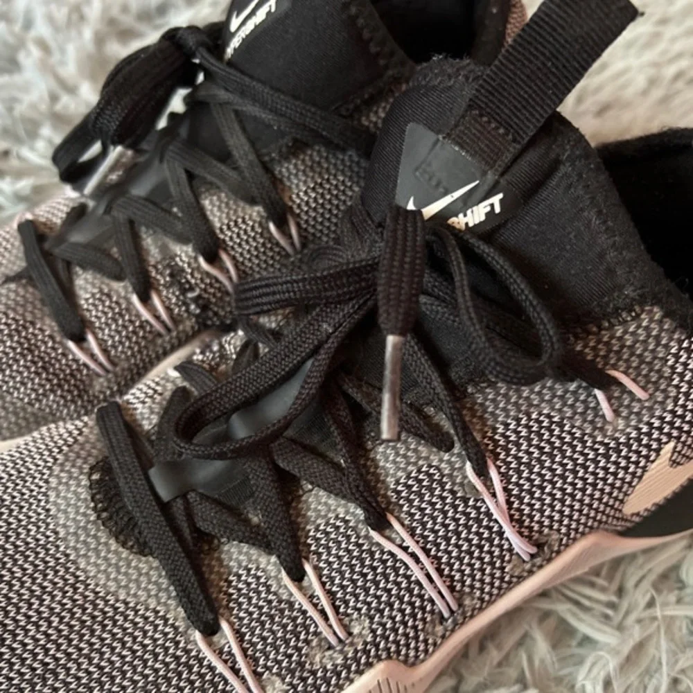 Hypershift TB Low Basketball Shoes